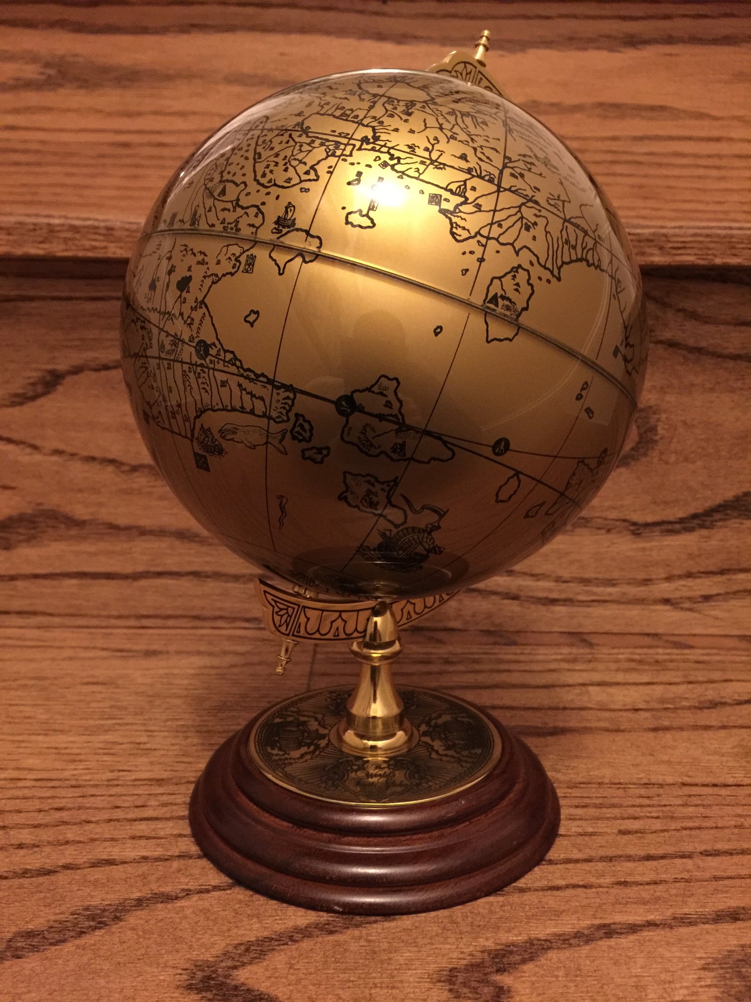Royal Geographical Society Discovery Globe, Desktop Model of the